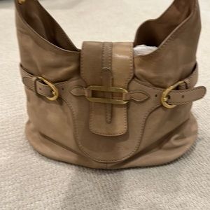 Jimmy Choo beige shoulder bag.